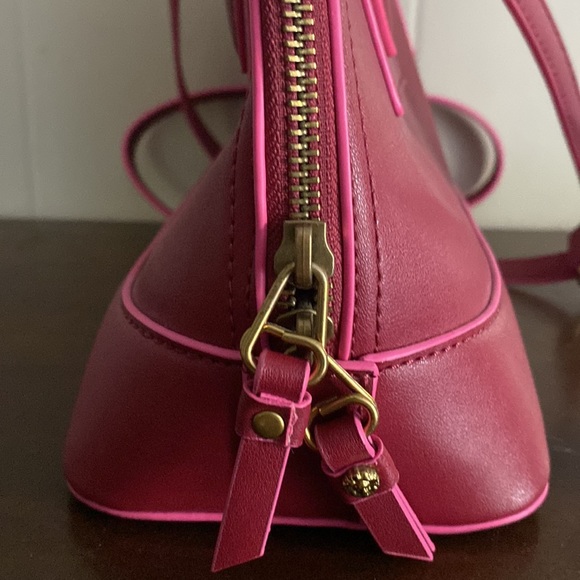 Anne Klein Red Dome Purse - Picture 8 of 13